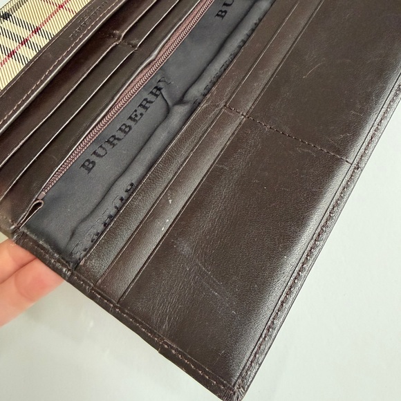 Burberry Wallet - Picture 10 of 12